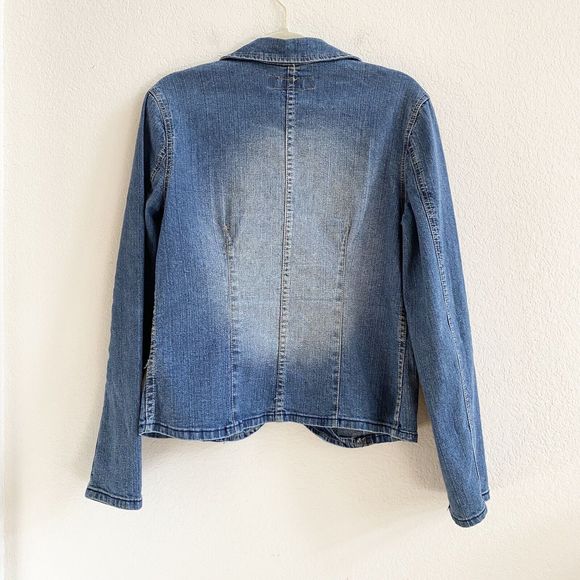 R.V.T. Jeans Womens Jacket Ombre Blue  Denim Buttons Pockets Stitching M - Picture 9 of 9